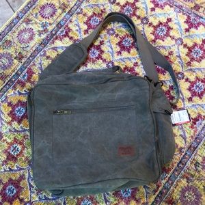New Brixton Men’s travel ‘Transit’ bag